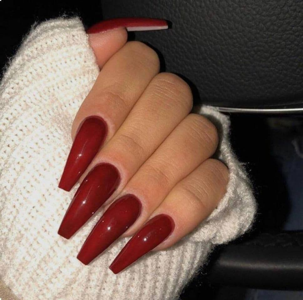 Moda Unhas vermelhas 