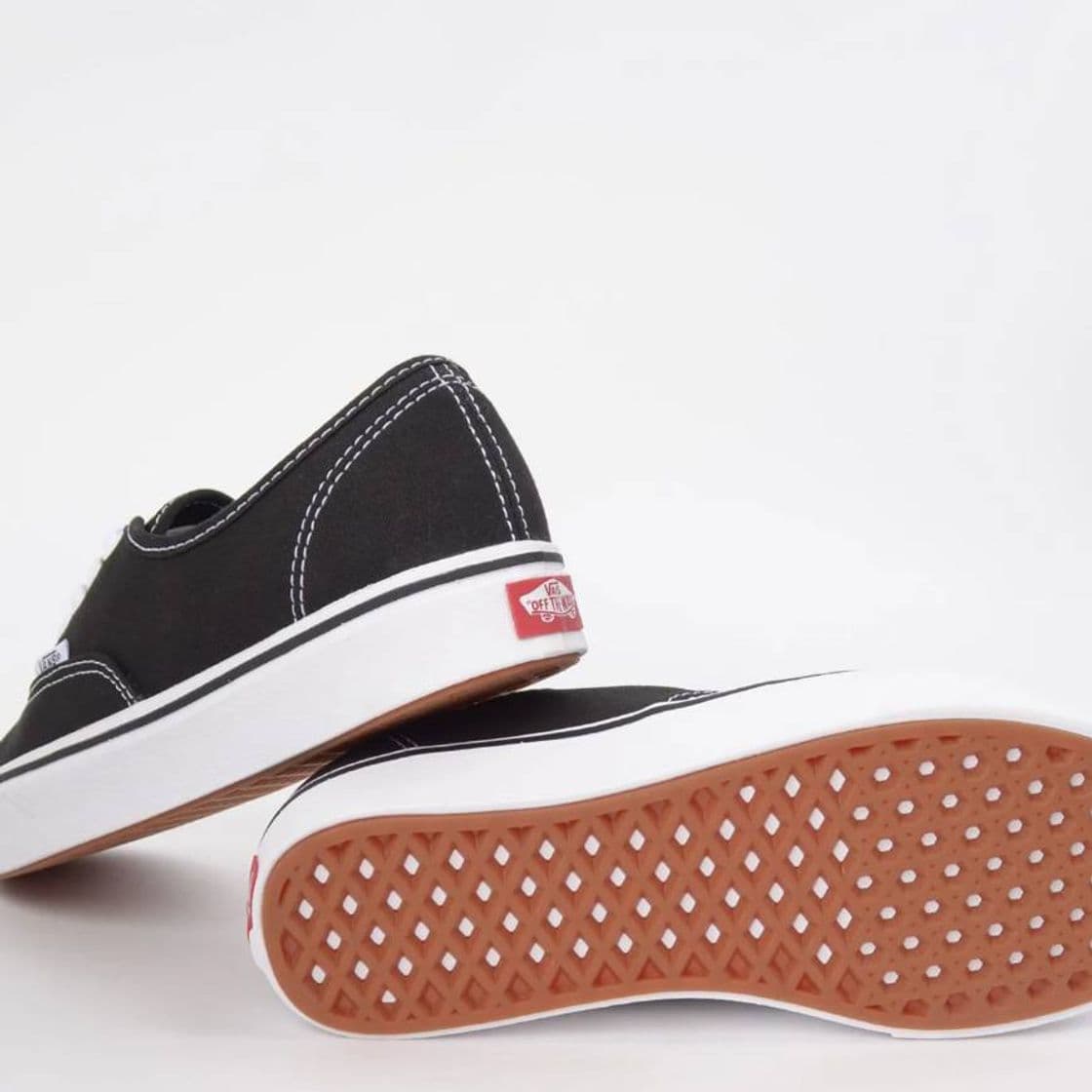 Fashion Tênis Vans Comfycush Authentic Classic Black True White 