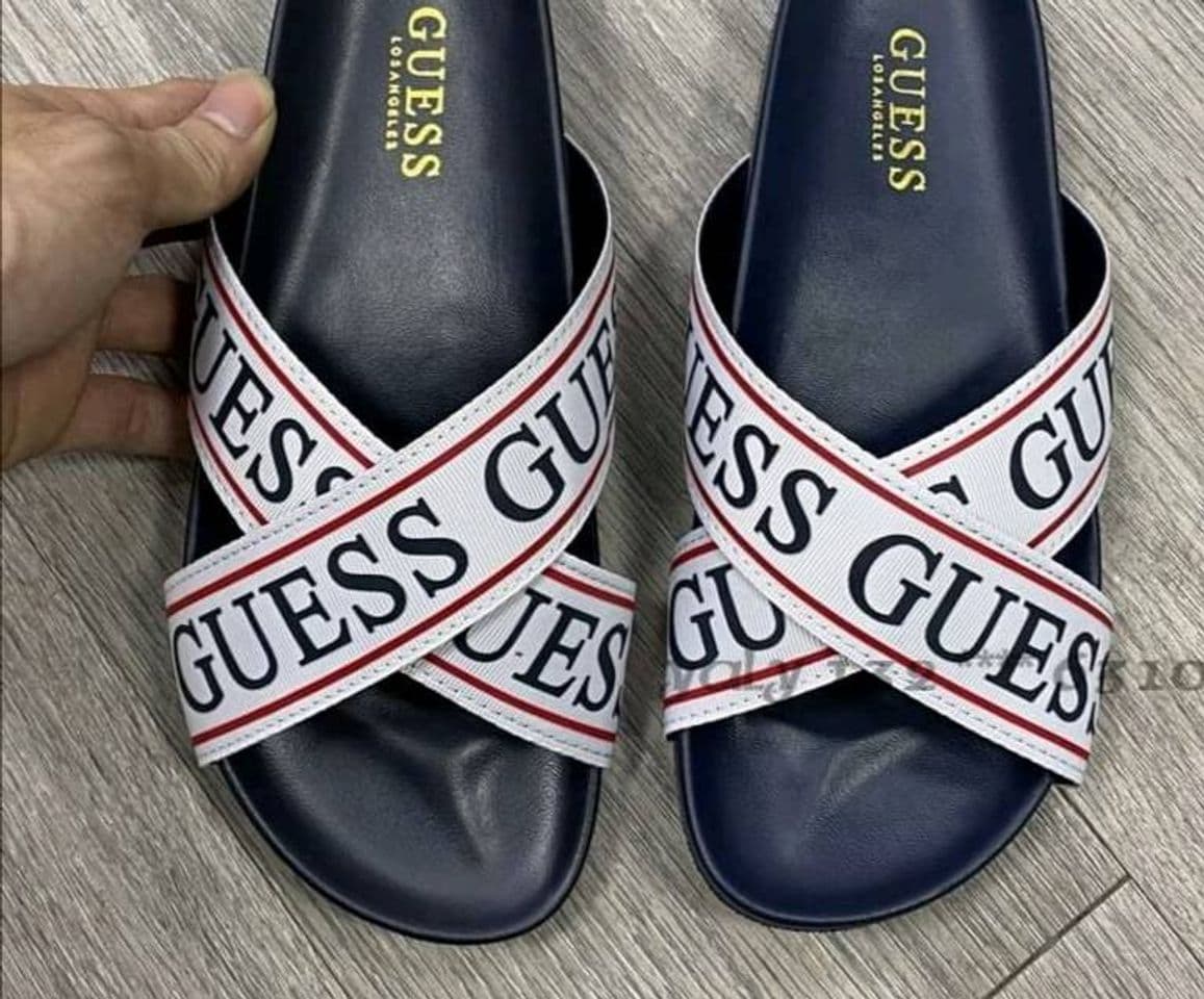 Product Chanclas de guess ideal para este verano 