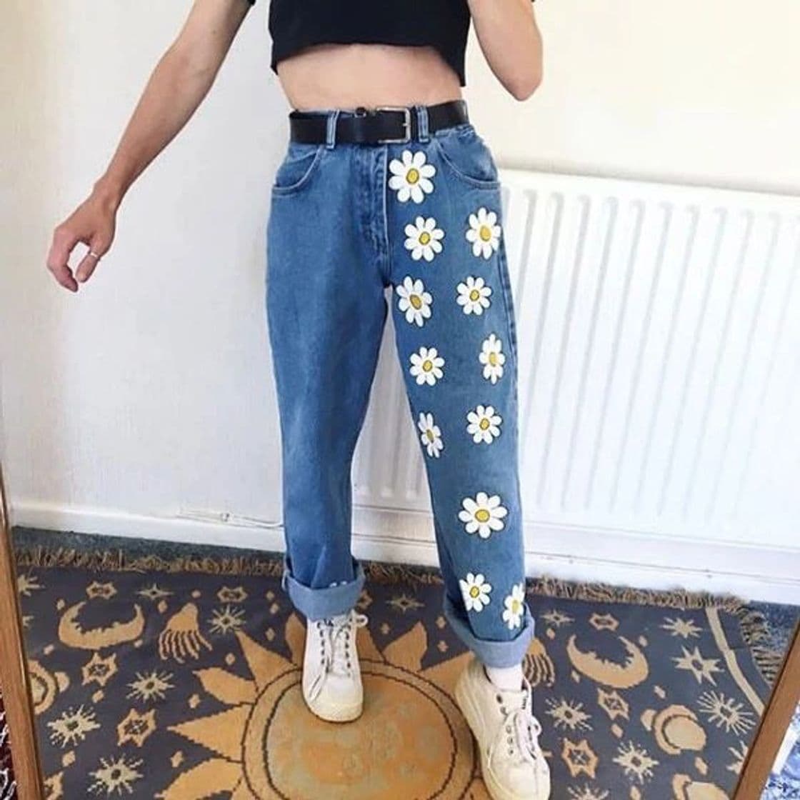 Product Daisy Mom Jeans – Boogzel Apparel