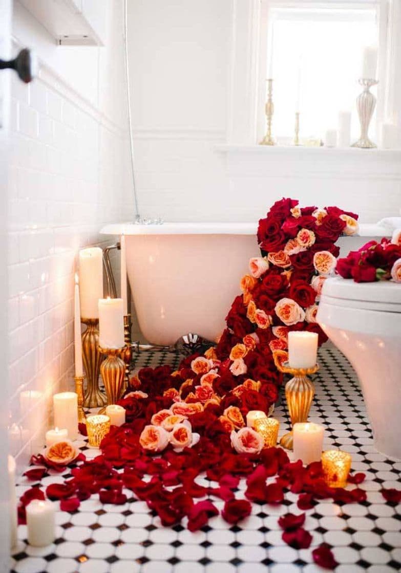 Fashion Dia dos Namorados...💕🛀🏼🕯️🌹