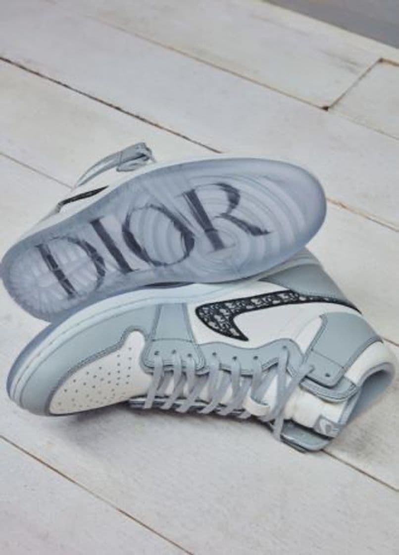 Product Snkr dior