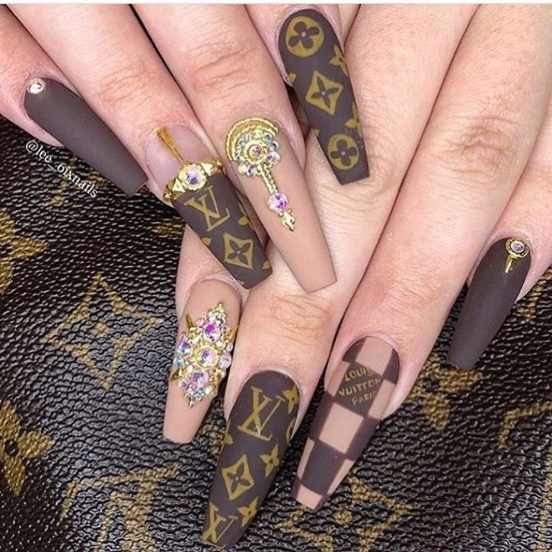 Producto Nail Louis Vuitton