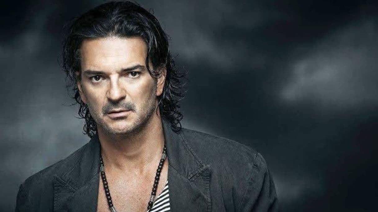 Music Ricardo Arjona - Historia De Taxi (Video) - YouTube