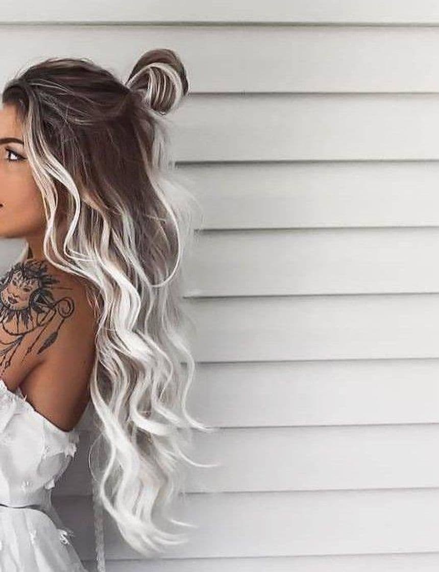 Moda Cabelo branco 🌼