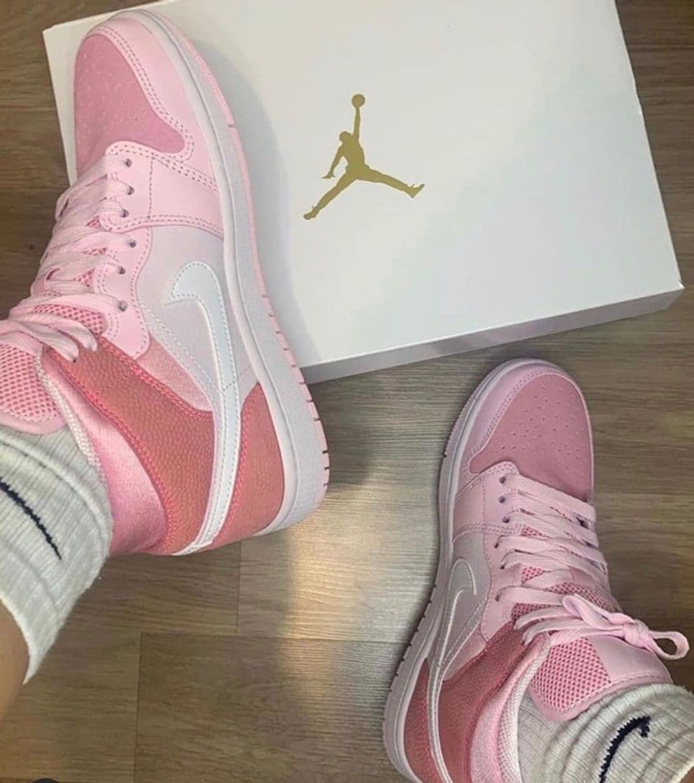 Moda Jordan 1 pink 