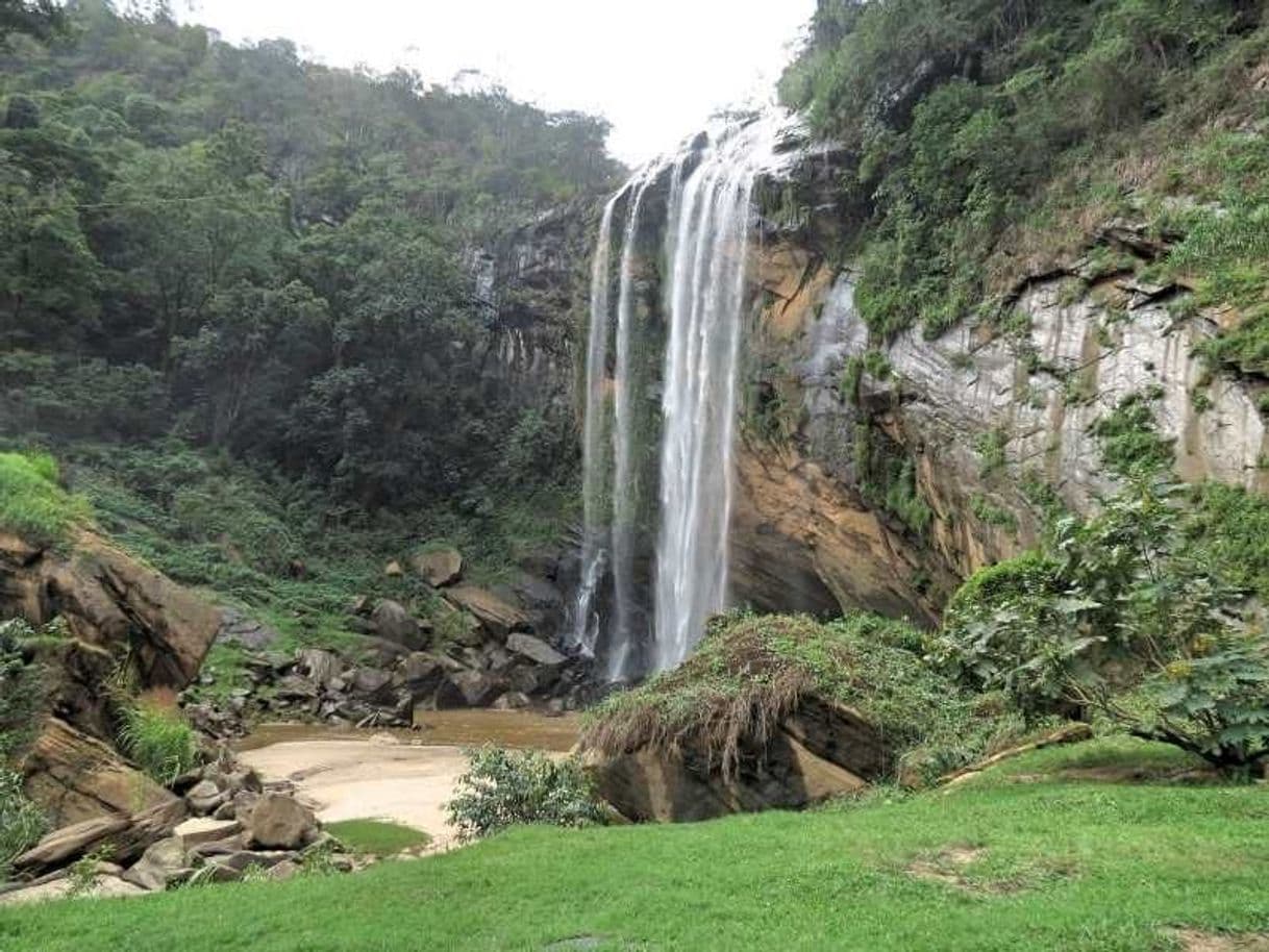 Lugar Cachoeira Alta