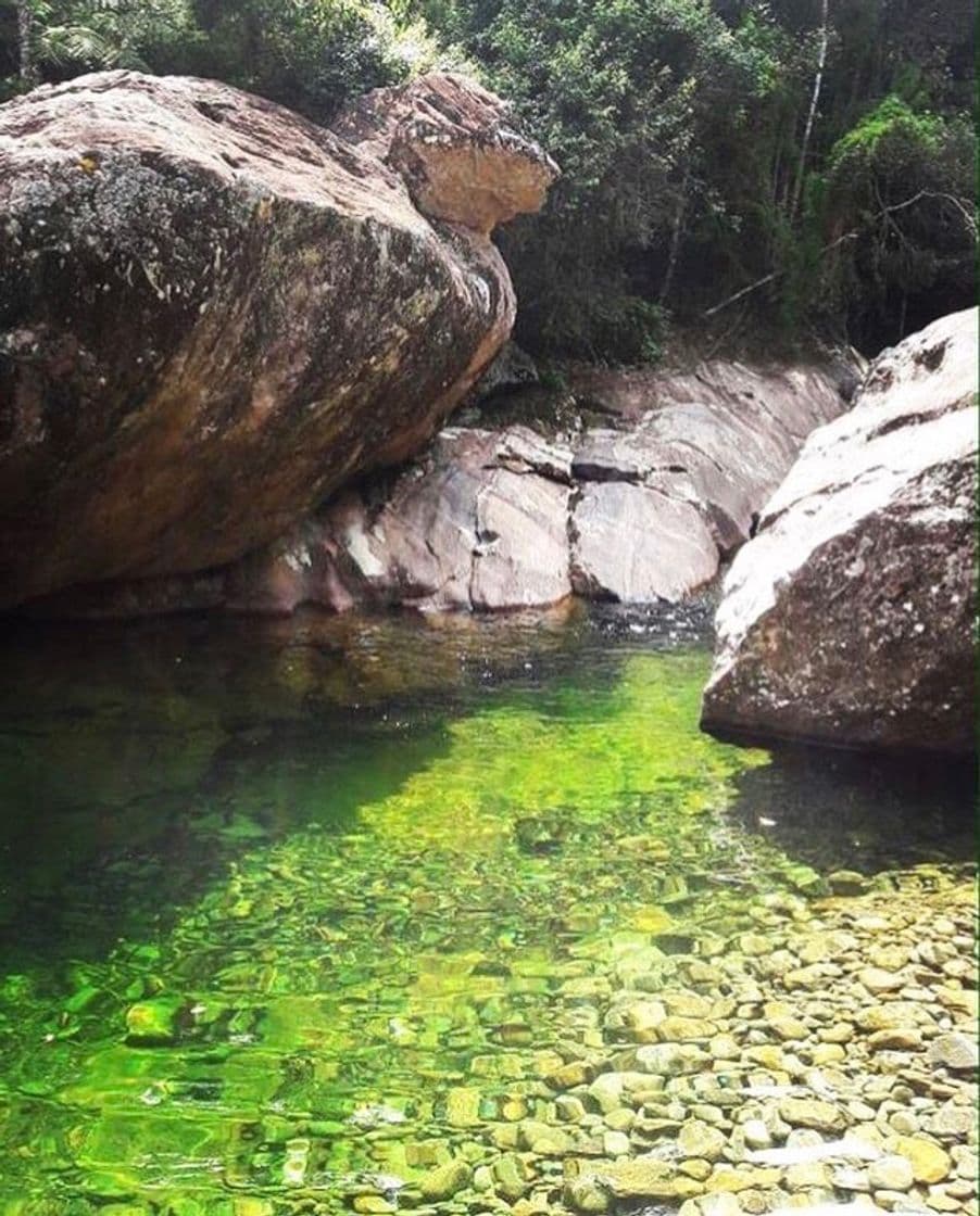 Lugar Casarão Pedra Roxa