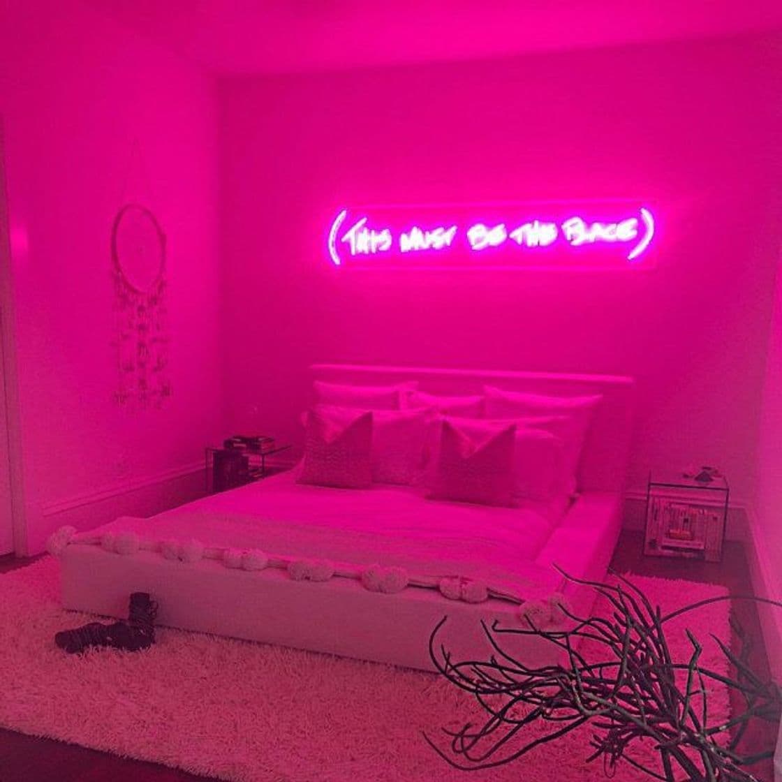 Fashion Quarto em neon