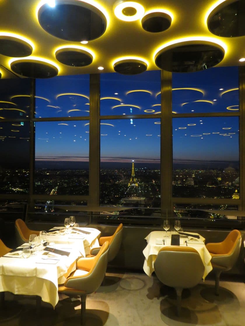 Restaurantes Le Ciel de Paris Restaurant