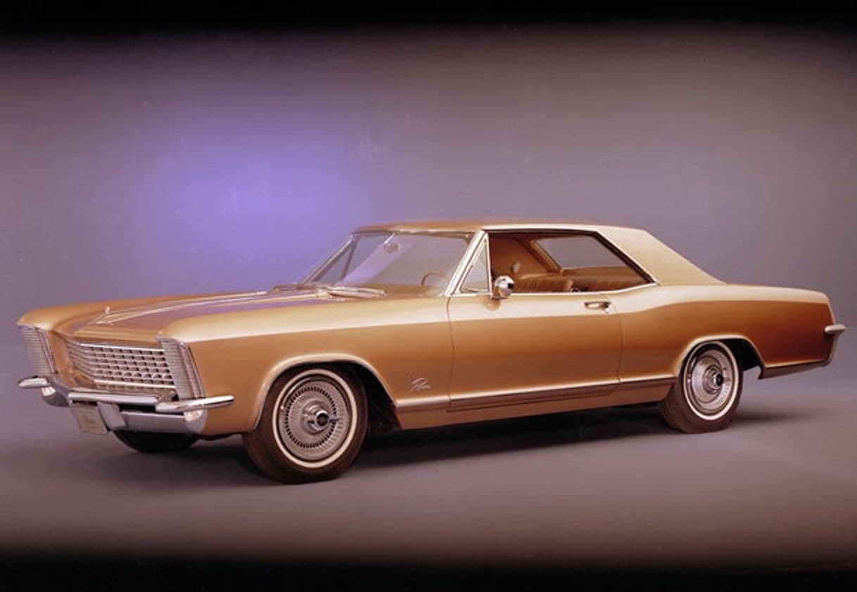 Fashion Buick Riviera (1964-65)