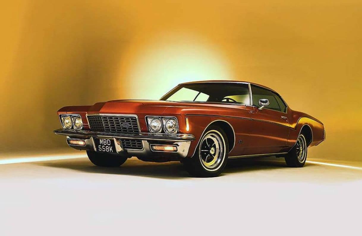 Fashion Buick Riviera “Boattail” (1971-73)