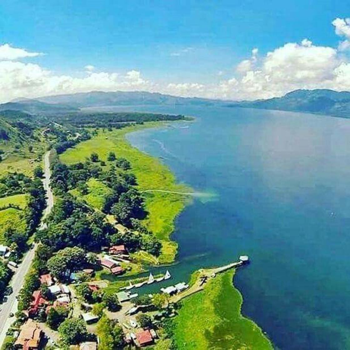 Place Lago de Yojoa