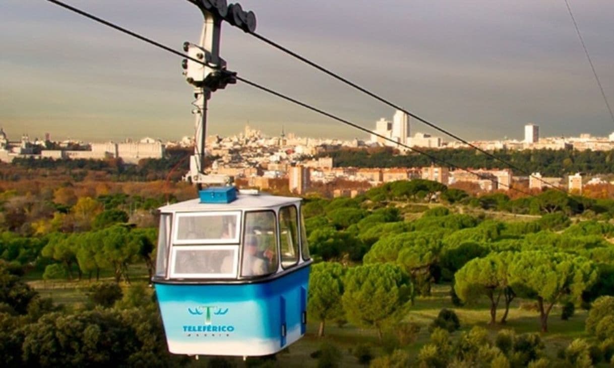 Lugar Teleferico de Madrid - Estación de Casa de Campo