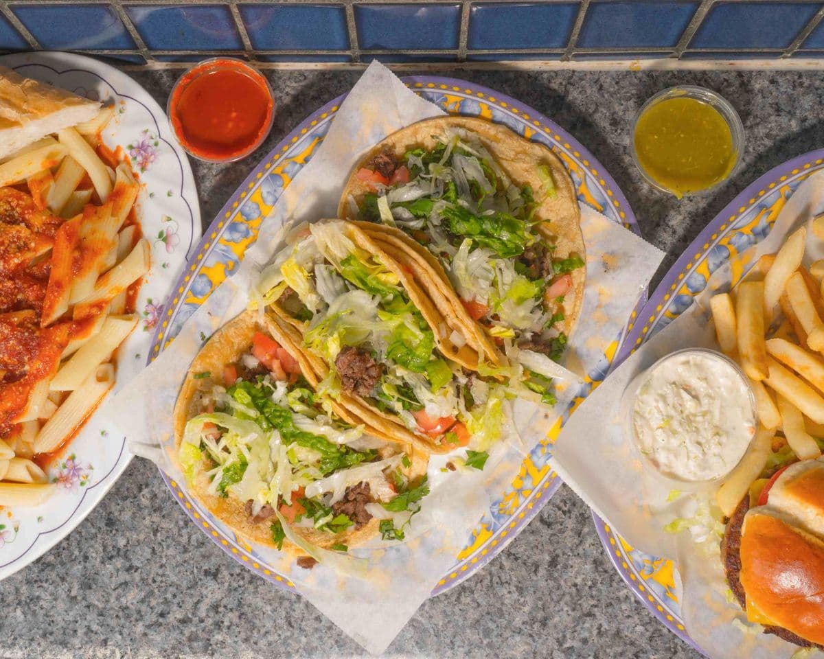 Restaurants Guerrero's Tacos & Pizza