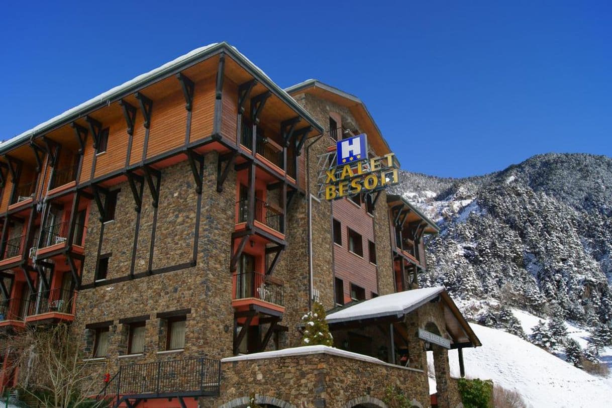 Lugar Xalet Besolí Hotel