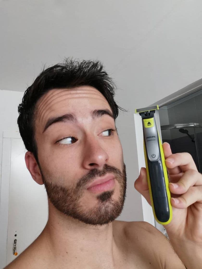 Belleza Philips OneBlade Cara y Cuerpo QP2630/30 - Recortador de Barba Recargable con