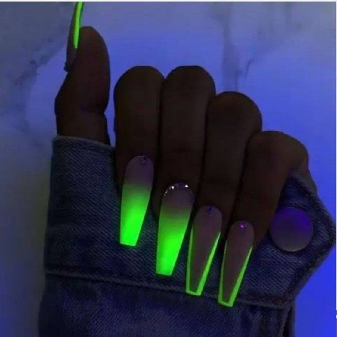 Moda Green nails 💚