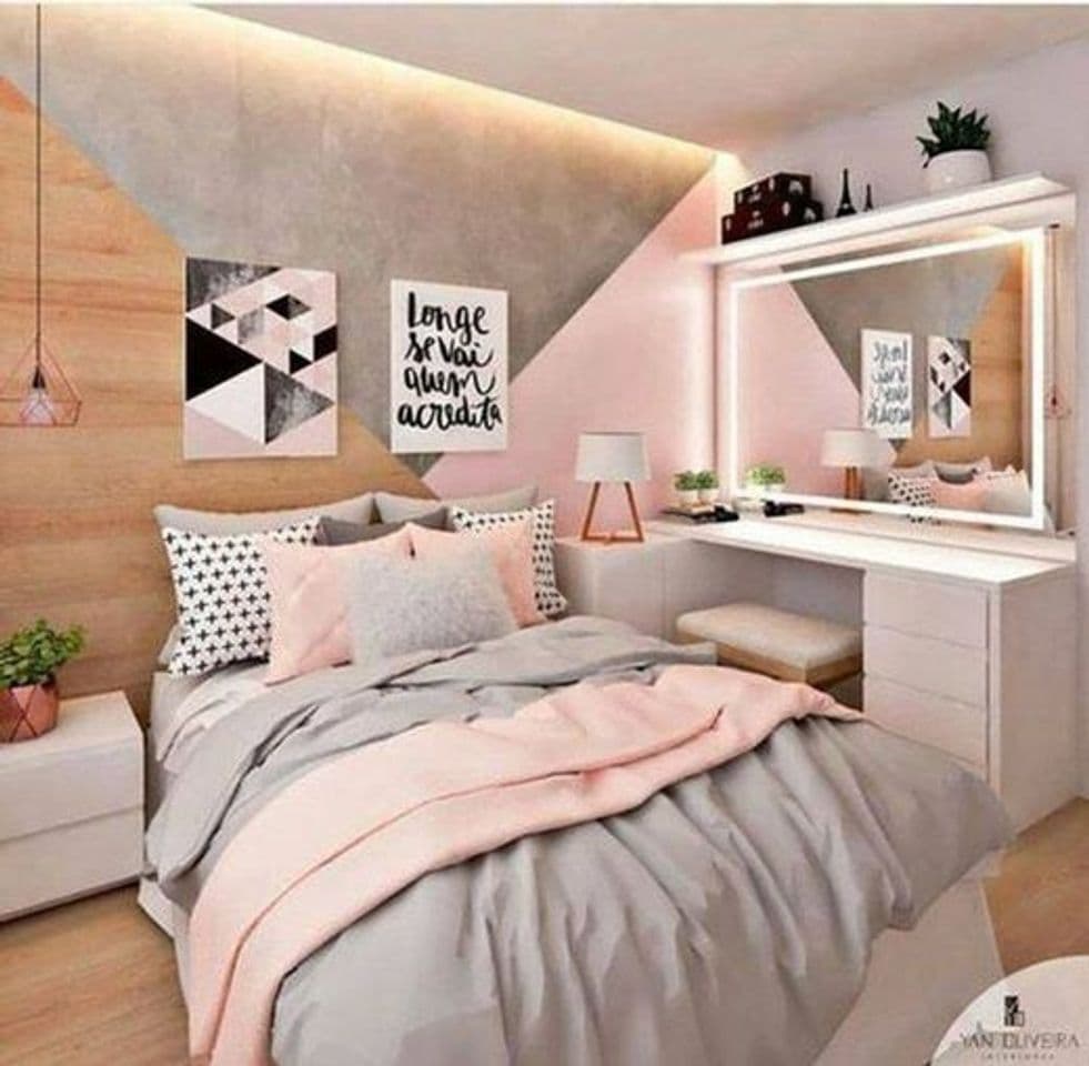 Fashion Quarto