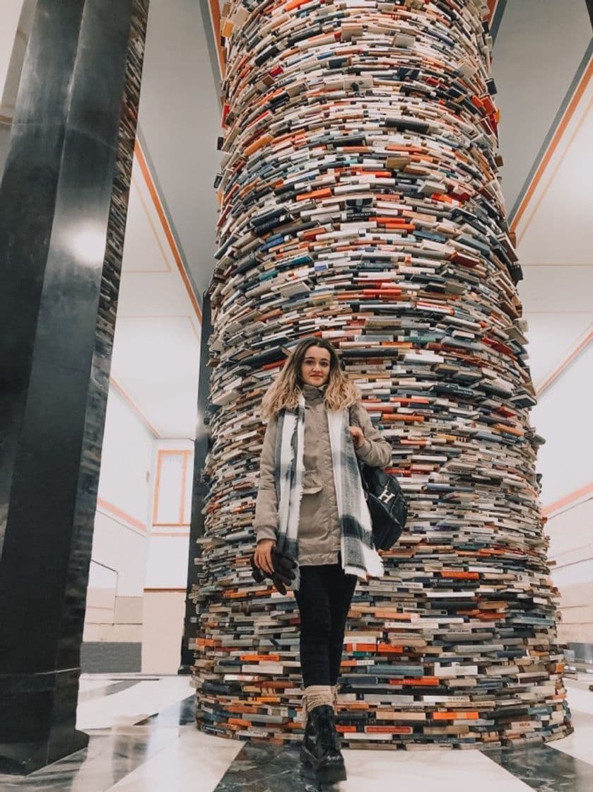 Place Municipal Library of Prague