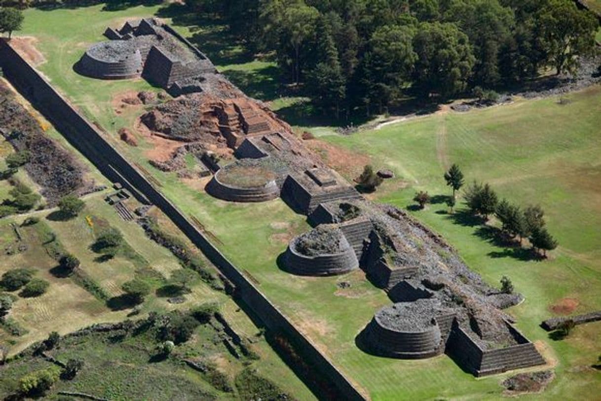 Lugar Tzintzuntzan