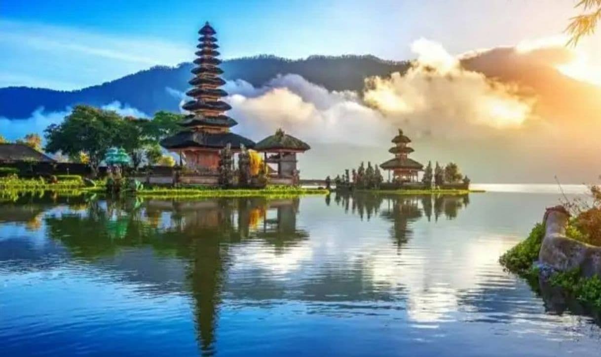 Fashion BALI🇮🇩  - La isla 🗻 de los dioses 🔱