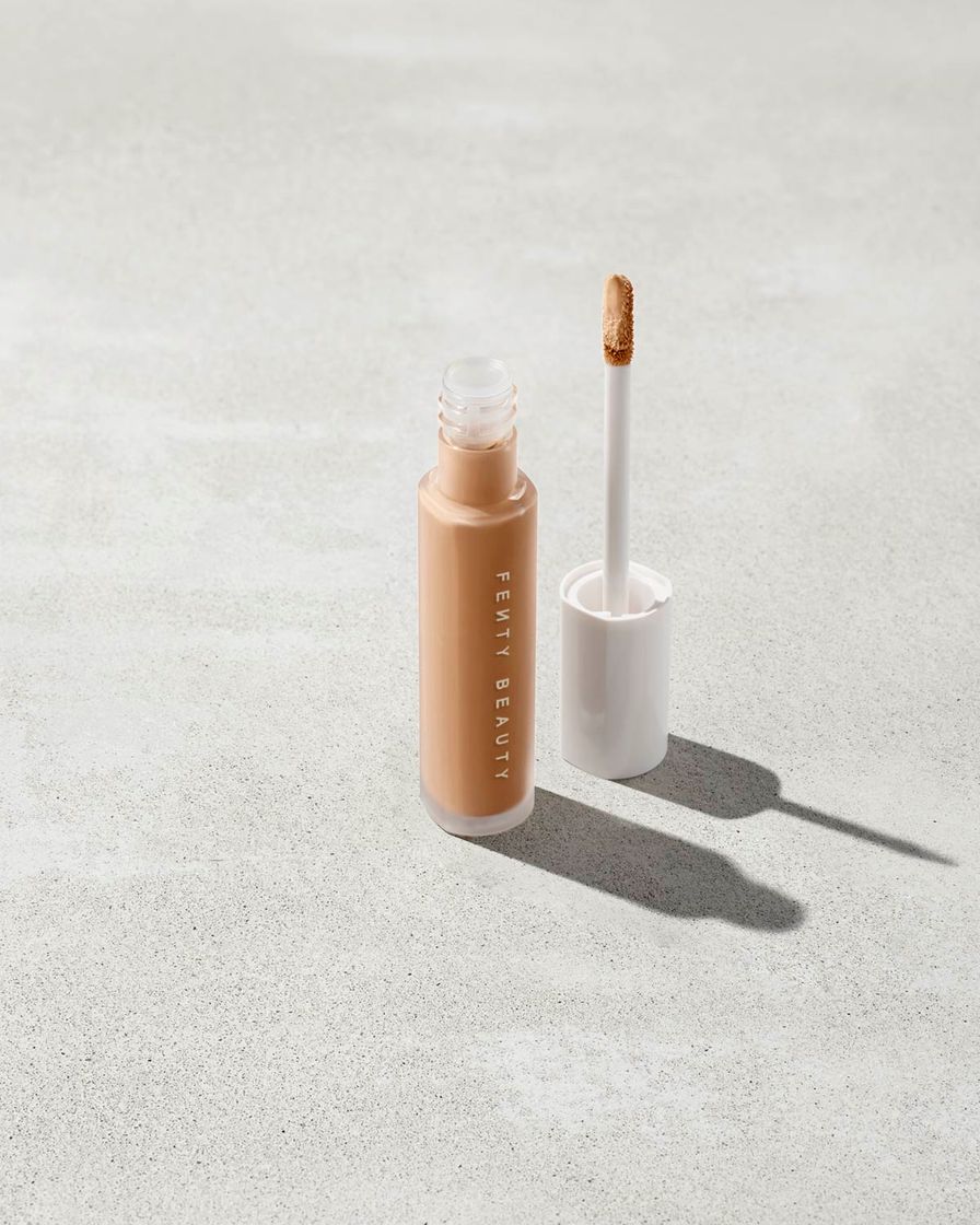 Product FENTY BEAUTY Pro Filt'r Instant Retouch Concealer 200