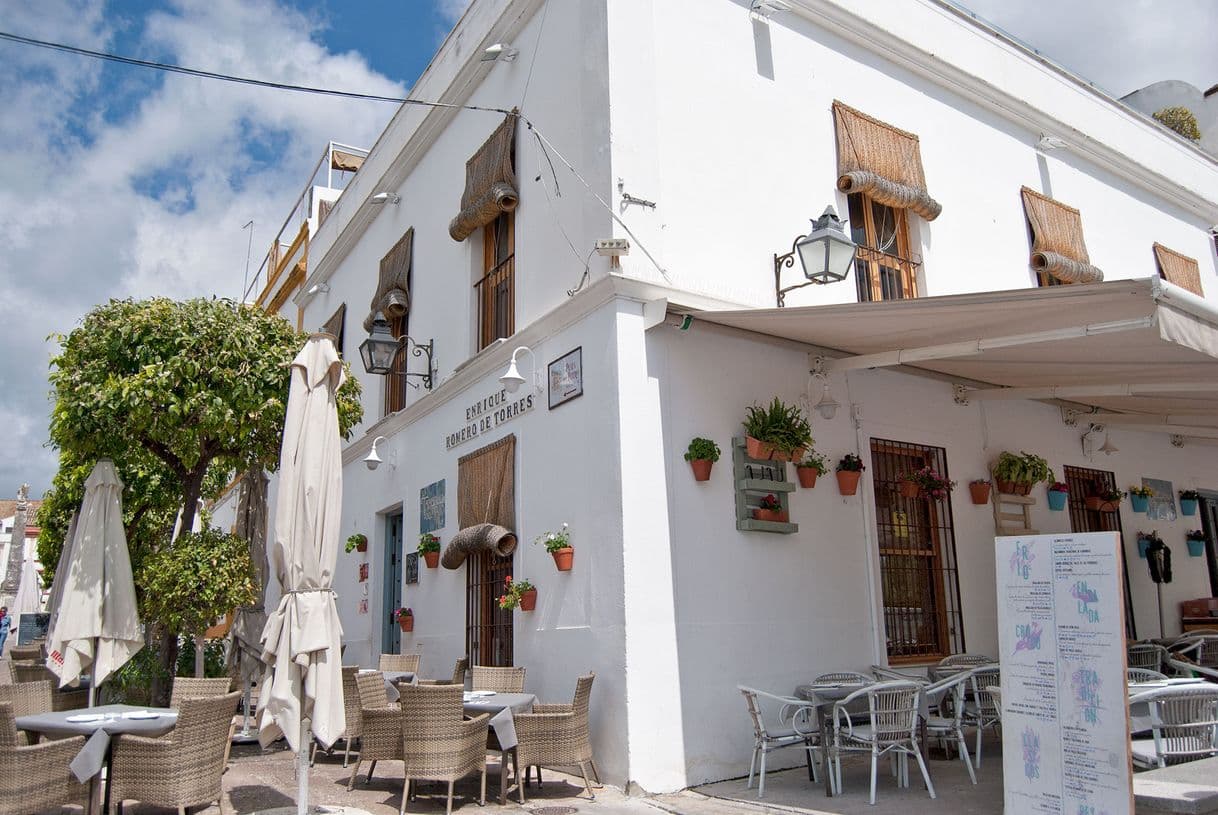 Restaurantes La Taberna del Río