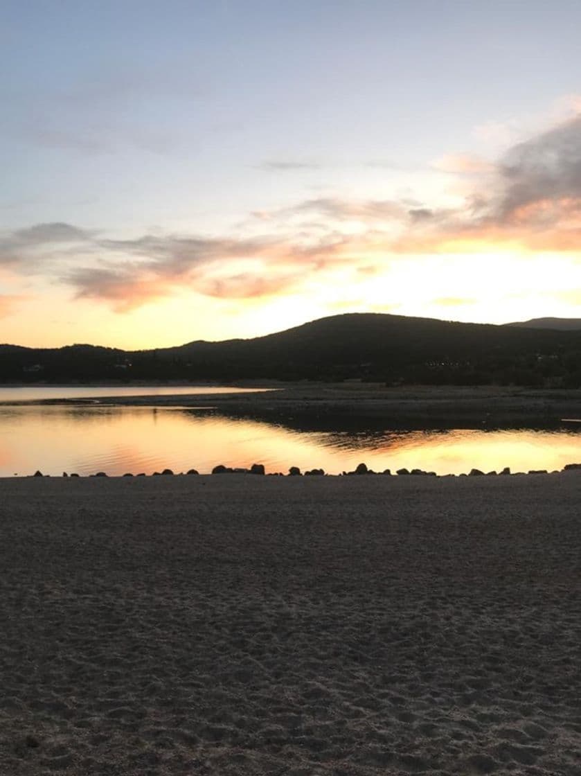 Lugar Embalse de Navacerrada