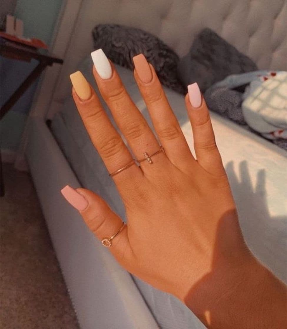 Fashion nails minimalistas👑