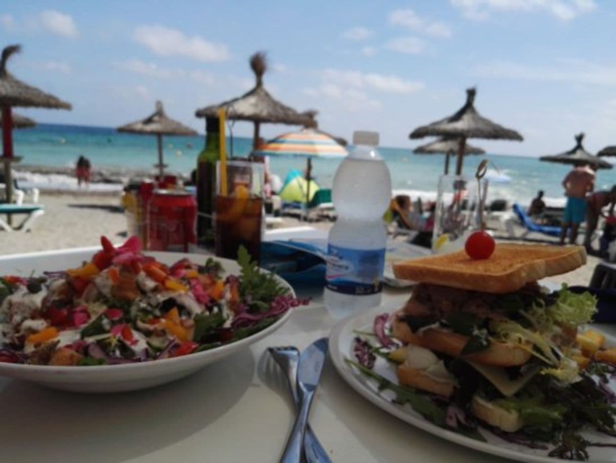 Restaurants Un garito de playa que está bastante bien.