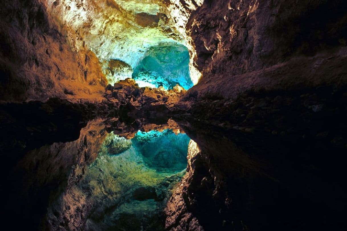 Lugar Cueva de los Verdes