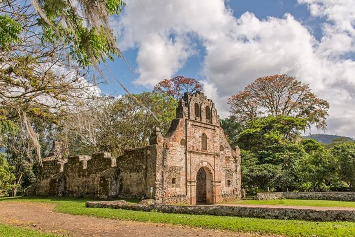 Lugar Ruinas de Ujarrás