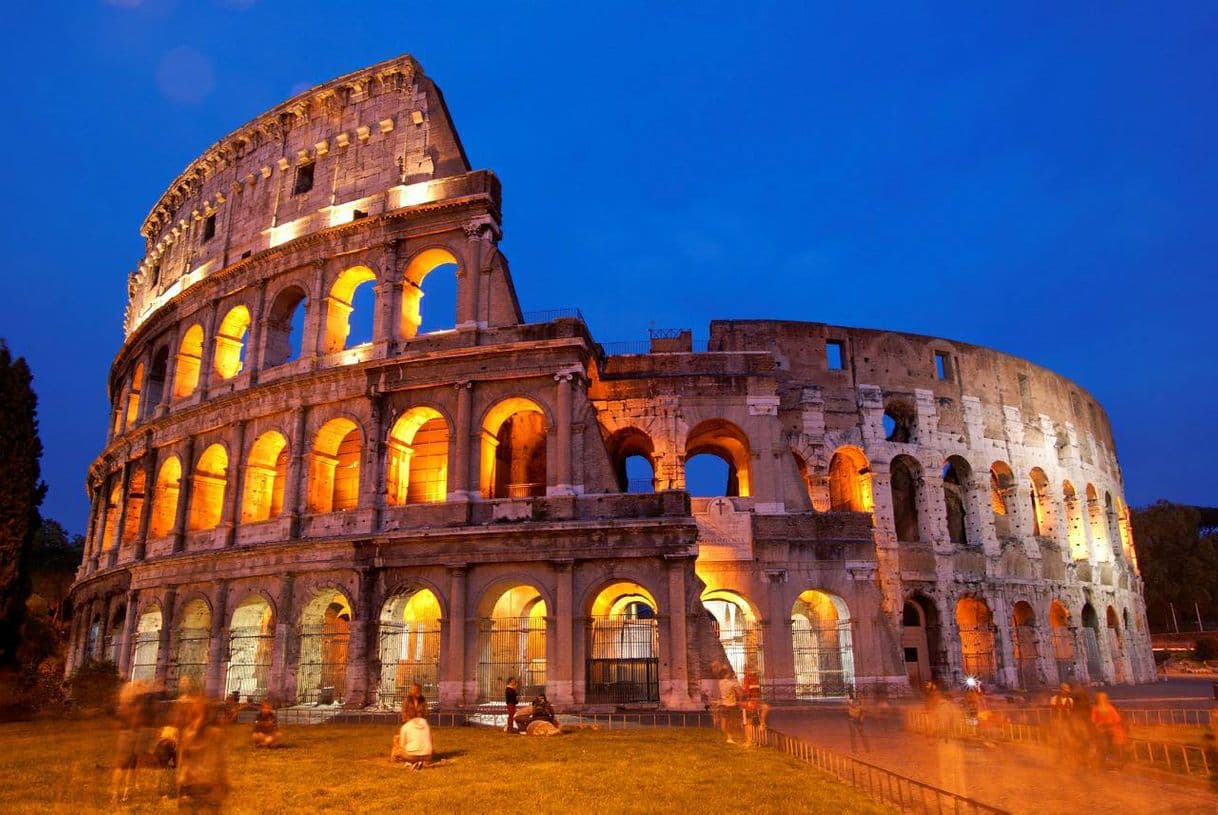 Place coliseo romano