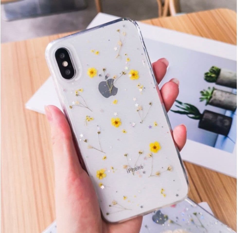 Moda Dried Flower iPhone Case (Yellow)