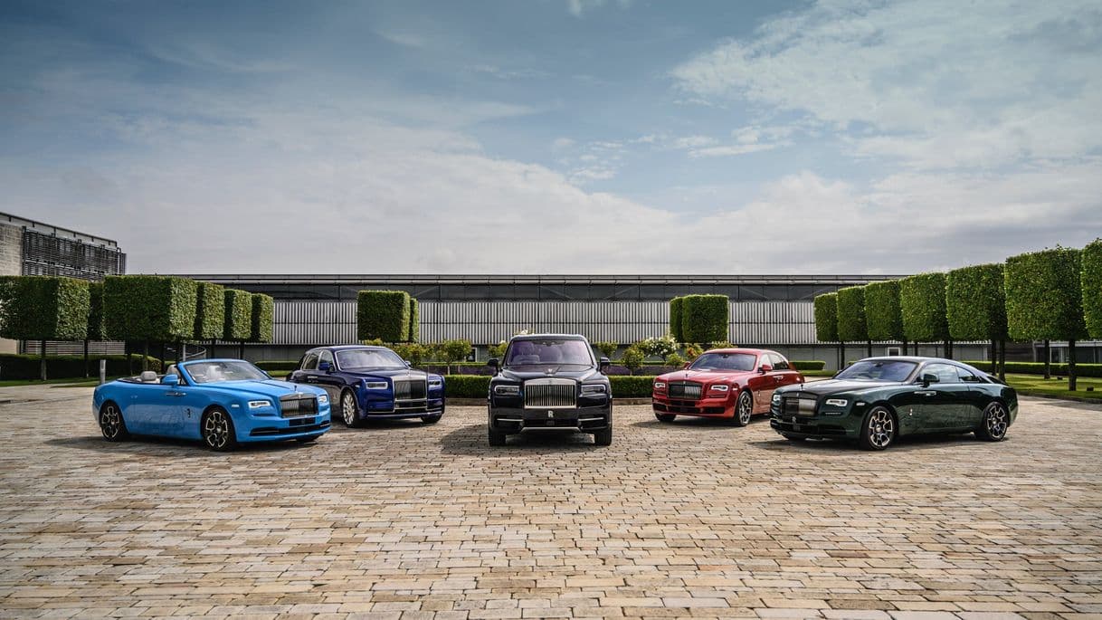 Fashion Rolls-Royce Motor Cars: Inspiring Greatness