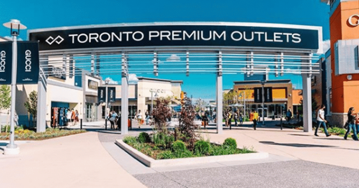 Place Toronto Premium Outlets