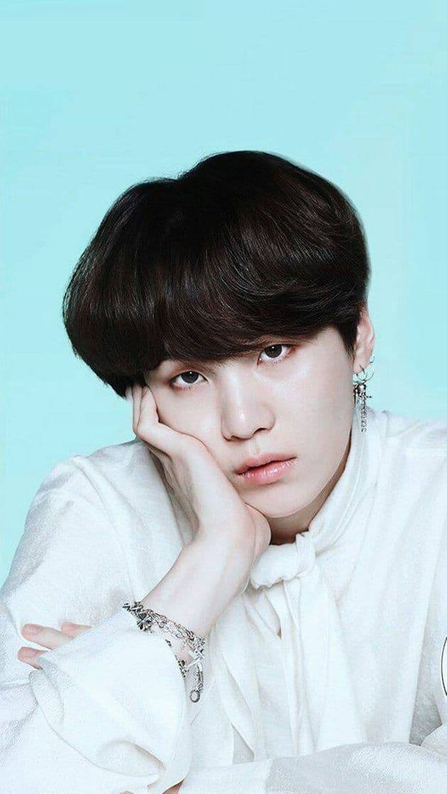 Fashion VAMPIRO COMO MIN YOONGI 🌸