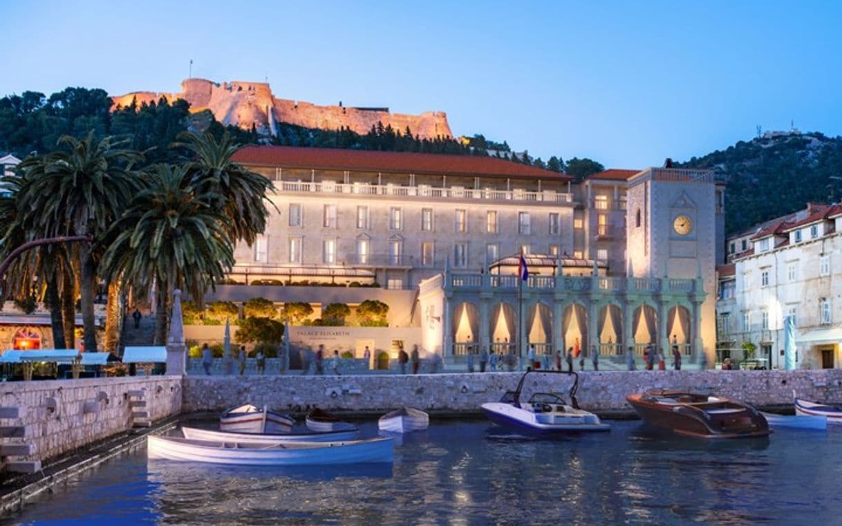 Place Palace Elisabeth, hvar heritage hotel