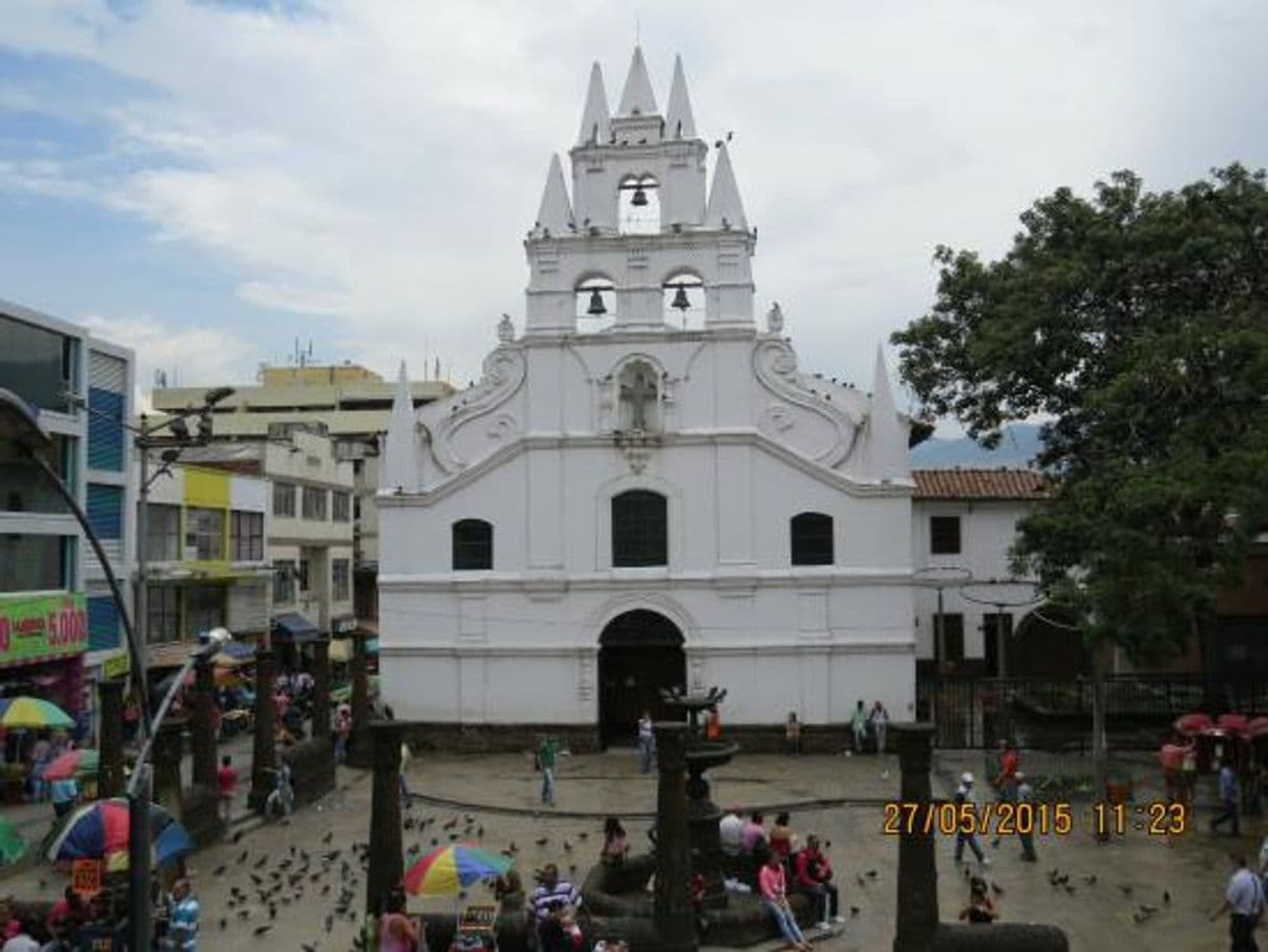 Lugar Iglesia De La Veracruz