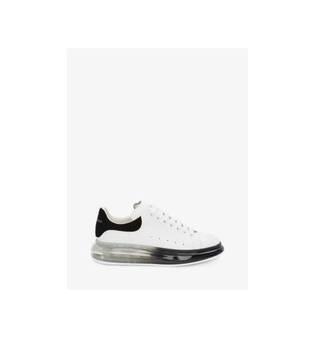 Moda Oversized Sneaker in White/Black