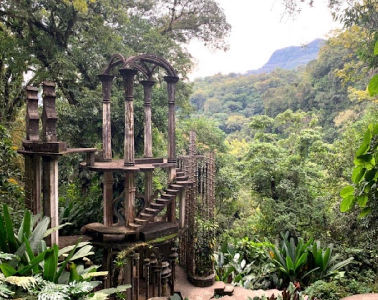 Lugar Jardín Surrealista "Edward James", Xilitla, S.L.P.