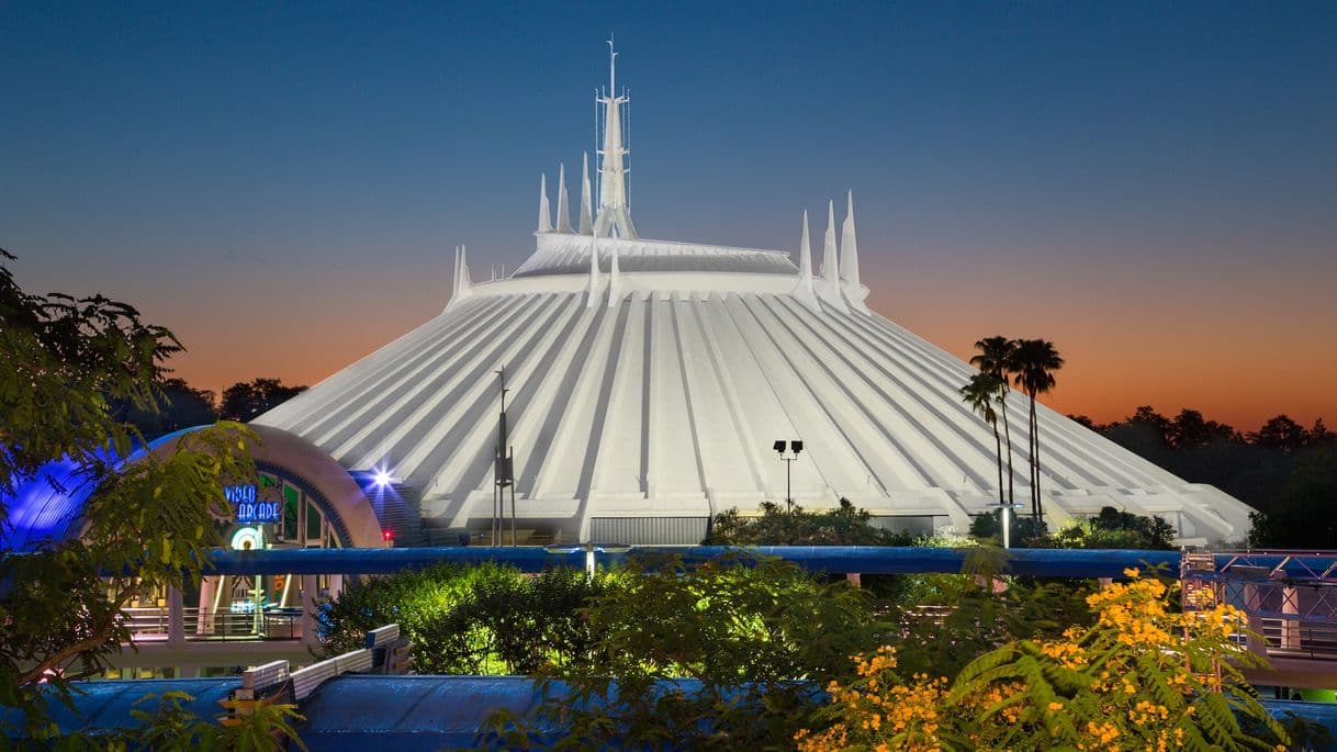 Place Space Mountain