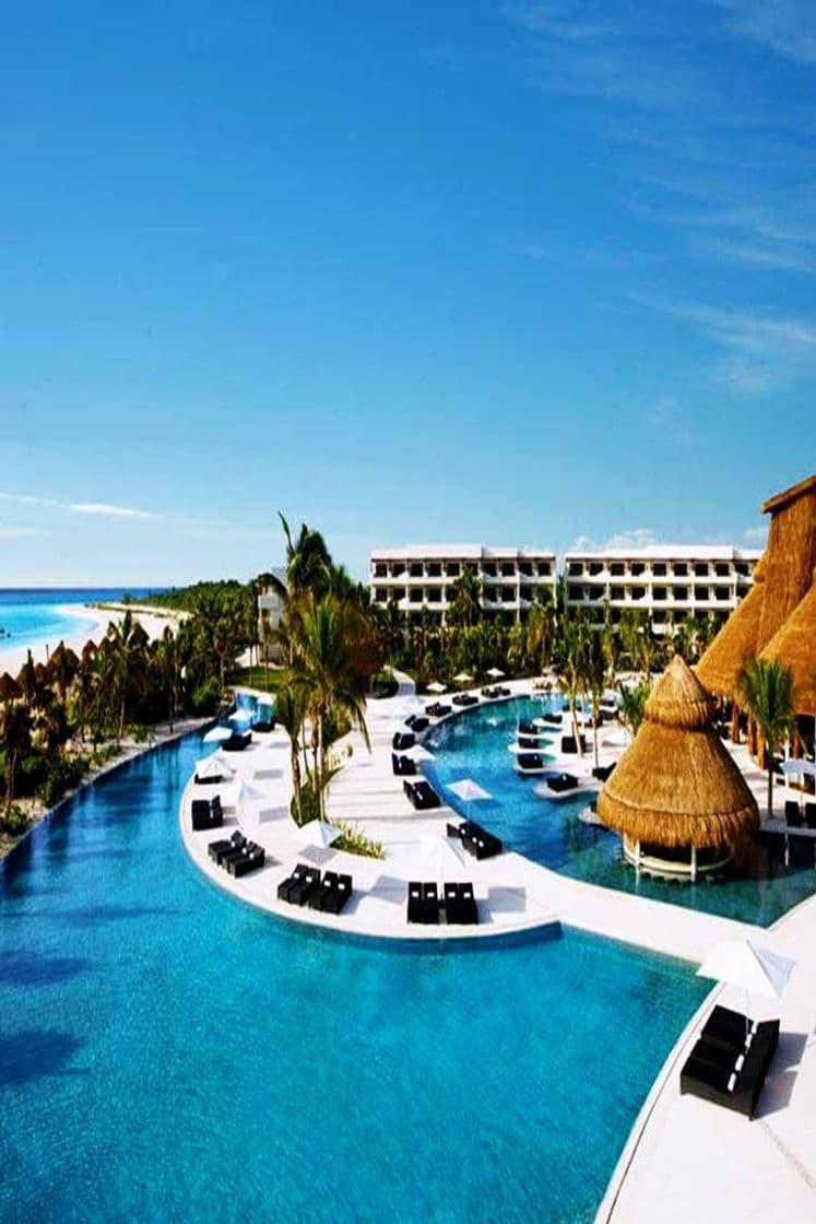 Lugar Secrets Maroma Beach Riviera Cancun