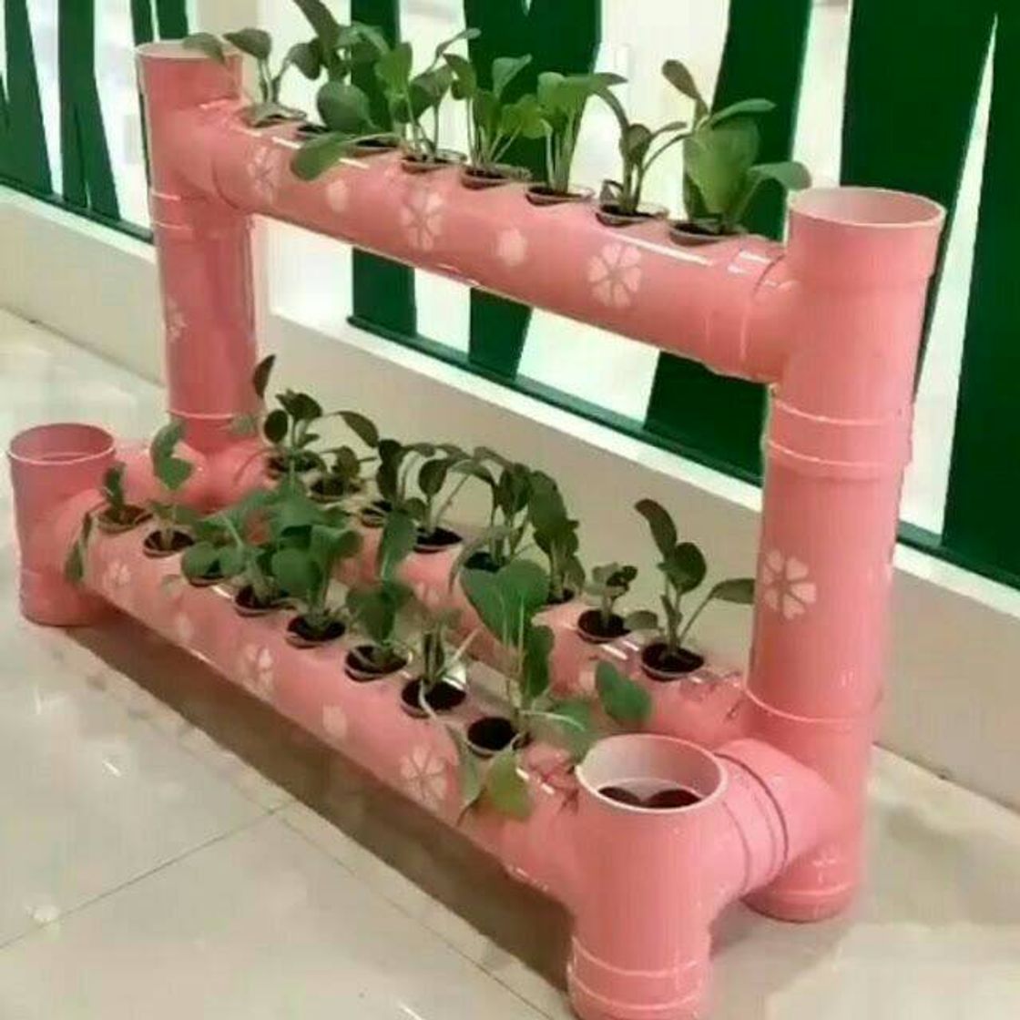 Fashion Suporte para plantas feito com cano de pvc