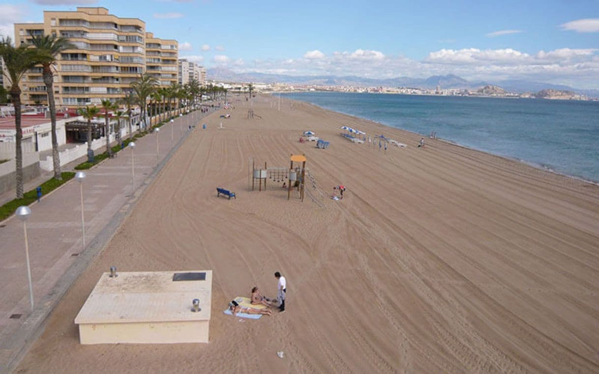 Lugar Playa de los Saladares