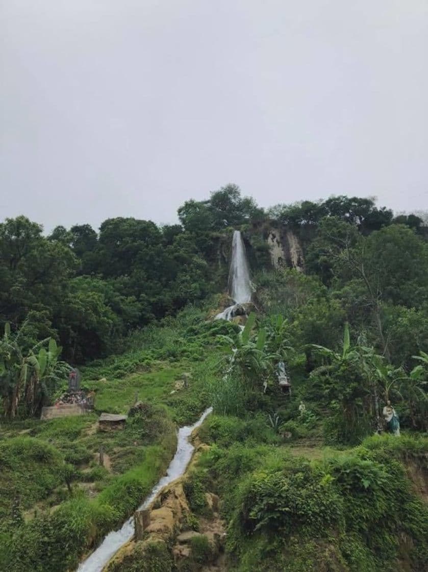 Lugar El Chorrito