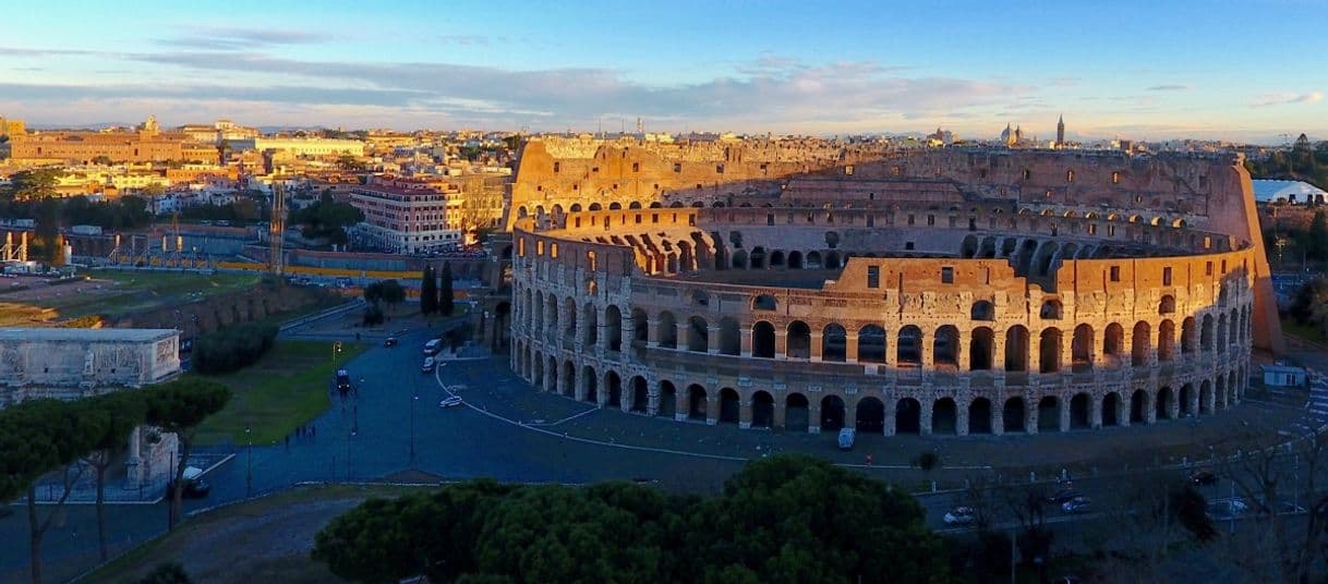 Place coliseo romano