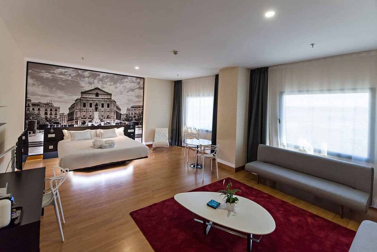 Place B&B Hotel Madrid Aeropuerto T4