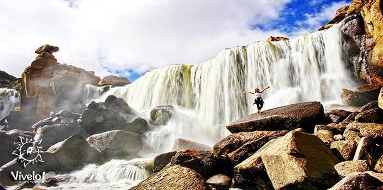 Lugar Catarata de Pillones - Pauza